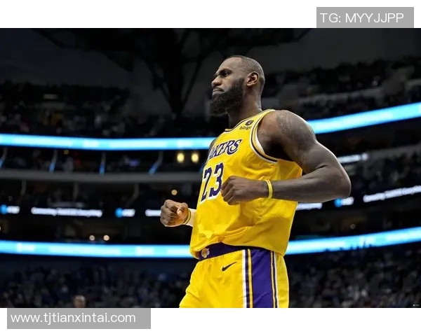 湖人大将因助攻记录刷新被选为本周最佳球员,领衔全队再创辉煌