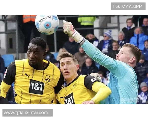 摩恩斯率队大获胜,波鸿在德甲比赛中信心大增 摩恩斯率队大获胜,波鸿在德甲比赛中信心大增