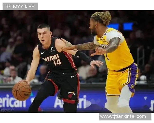 热火遭遇连败,球迷呼吁球队调整战术 热火遭遇连败,球迷呼吁球队调整战术