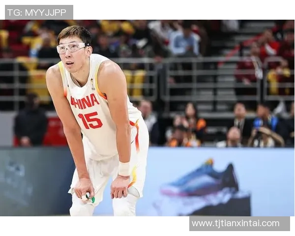 周琦获评中国篮球名人堂,成为历史上最年轻的成员 周琦获评中国篮球名人堂,成为历史上最年轻的成员